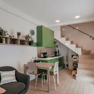 https://la-brezza-del-lago.it-lombardy.com
